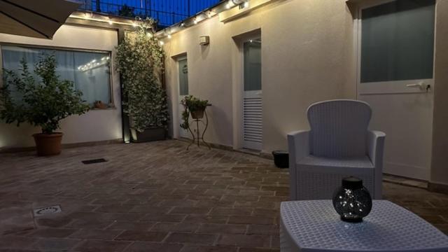 Affittacamere Il Cortile Chiaravalle Marche Buitenkant foto